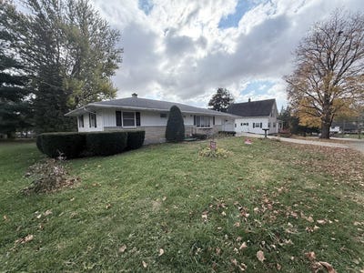 /international/us/214-long-street-warren-il-110105777648/
