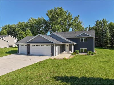 /international/us/2580-lois-lane-se-alexandria-mn-110100896848/