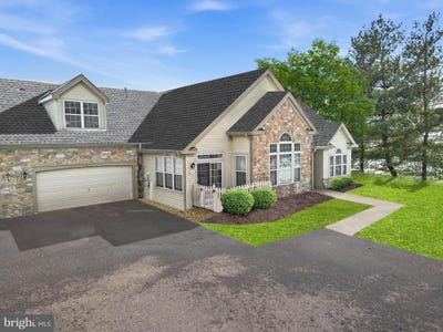 /international/us/61-legacy-oaks-drive-richboro-pa-110105269239/