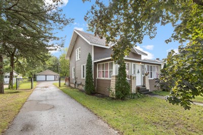 /international/us/224-s-fulton-street-princeton-wi-110119966772/