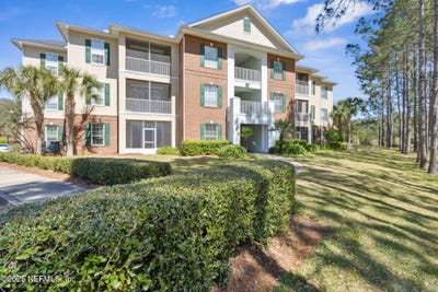 /international/us/785-oakleaf-plantation-parkway-unit-713-orange-park-fl-110098190584/