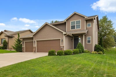 /international/us/104-nw-sunset-lane-grimes-ia-110119944562/