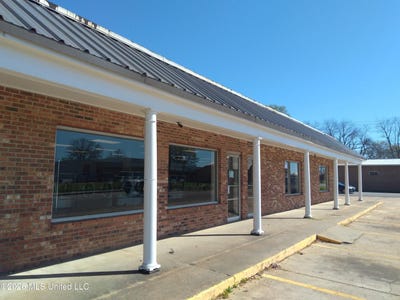 /international/us/315-2nd-street-indianola-ms-110106366576/