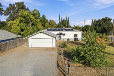 /international/us/1690-veterans-lane-anderson-ca-110110297836/