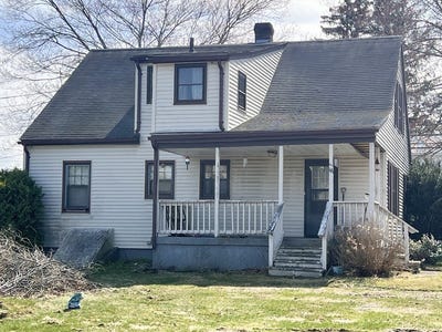 /international/us/149-lake-st-webster-ma-110107056074/
