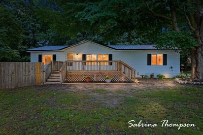 /international/us/3626-n-comstock-avenue-hesperia-mi-110110269440/