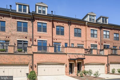 /international/us/204-railbender-alley-se-leesburg-va-110108363216/