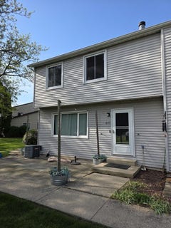 /international/us/1835-kerrybrook-court-sycamore-il-110107963171/