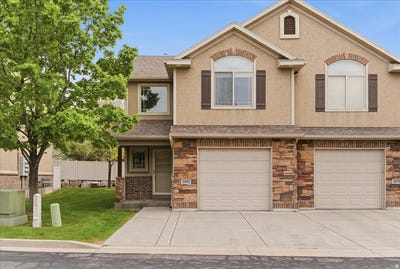/international/us/2082-n-evans-cove-loop-w-layton-ut-110107485403/