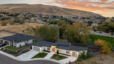 /international/us/736-mara-loop-richland-wa-110120833722/