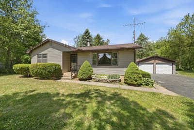 /international/us/740-bliven-road-edgerton-wi-110108425671/