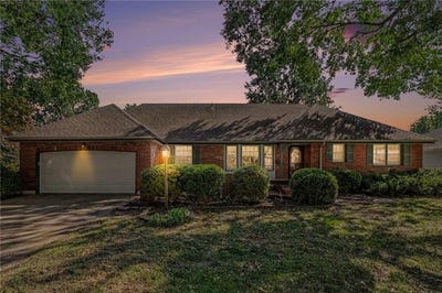 /international/us/5125-spring-avenue-kansas-city-mo-110120498933/