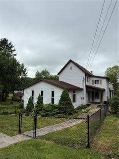 /international/us/125-ayers-ave-butler-pa-110108176774/