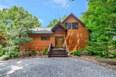 /international/us/107-woodridge-rd-4-6-acres-beech-mountain-nc-110108488612/