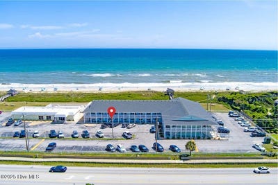 /international/us/2401-w-fort-macon-road-atlantic-beach-nc-110101143060/
