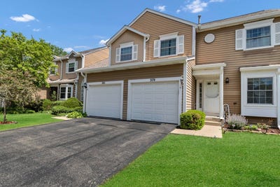 /international/us/379-ascot-lane-streamwood-il-110108293361/