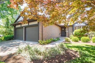/international/us/117-brookview-drive-sw-north-canton-oh-110108496712/