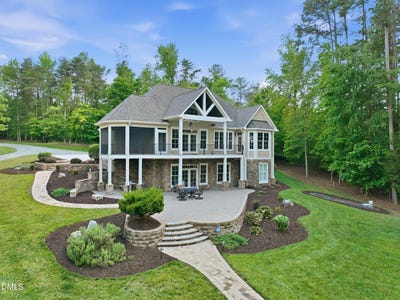 /international/us/601-estate-road-semora-nc-110108448626/