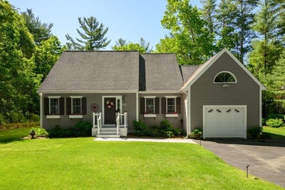 /international/us/67-higgins-rd-kingston-ma-110108506408/
