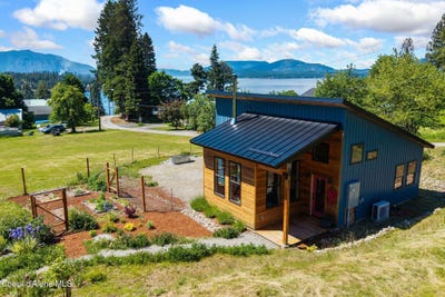 /international/us/307-cedar-st-hope-id-110108803688/