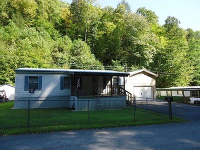 /international/us/400-edmore-village-road-welch-wv-110102384759/