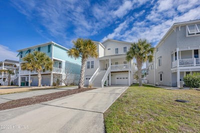 /international/us/734-cutter-court-kure-beach-nc-110104912435/