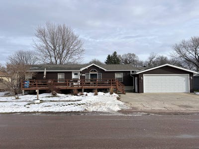 /international/us/306-minnesota-avenue-geddes-sd-110104160576/
