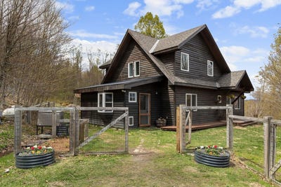 /international/us/96-deerfield-hills-road-morristown-vt-110108034251/