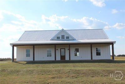 /international/us/825-new-town-church-rd-carlton-ga-110107261760/
