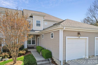 /international/us/2428-madison-green-drive-gastonia-nc-110106814211/