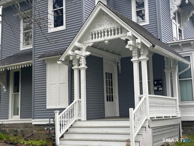 /international/us/116-deer-hill-avenue-danbury-ct-110108118425/