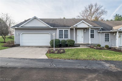 /international/us/3278-sumser-street-nw-north-canton-oh-110105775829/