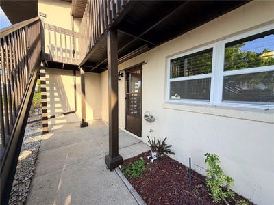 /international/us/900-avenue-z-se-winter-haven-fl-110107657017/