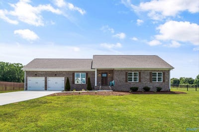 /international/us/210-mcpeters-road-grant-al-110099991875/
