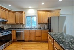 /international/us/70-river-street-acton-ma-110103522082/