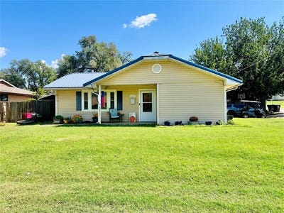 /international/us/408-s-5th-street-hammon-ok-110107199083/