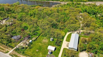 /international/us/7275-b-state-route-71-yorkville-il-110099266306/