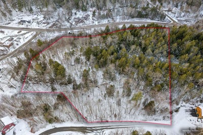 /international/us/taylor-road-lot-9-duxbury-vt-110101153569/