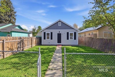 /international/us/284-fargo-avenue-notus-id-110107613252/