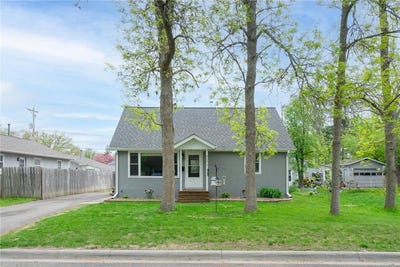 /international/us/920-11th-avenue-ne-brainerd-mn-110108345124/