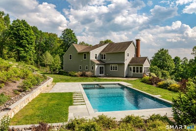 /international/us/18-ranney-hill-road-roxbury-ct-110108028941/