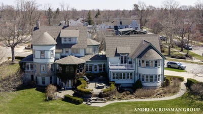 /international/us/456-monroe-boulevard-south-haven-mi-110107087333/