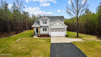 /international/us/2622-bensalem-church-road-eagle-springs-nc-110103290776/