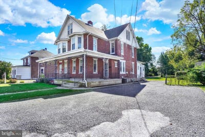 /international/us/3305-market-street-camp-hill-pa-110120754970/