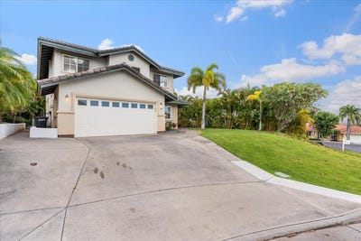 /international/us/18-puuaina-pl-kahului-hi-110098599366/