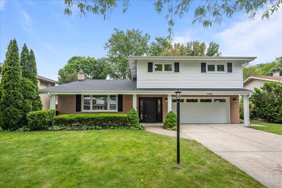 /international/us/1400-e-ironwood-drive-mount-prospect-il-110108280509/