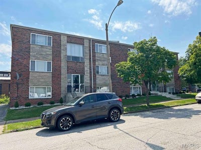 /international/us/5468-cologne-avenue-st-louis-mn-110108298475/