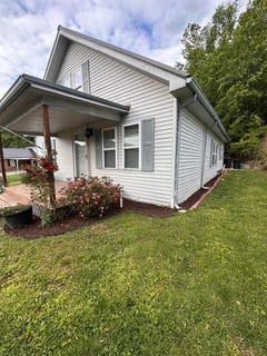 /international/us/340-north-highland-ave-prestonsburg-ky-110107841070/