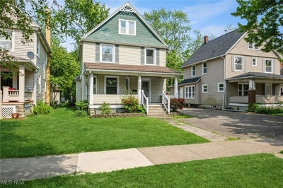 /international/us/1206-middle-avenue-elyria-oh-110100800308/