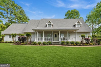 /international/us/2811-lullwater-road-tifton-ga-110107172124/